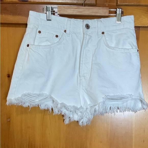 Zara Denim Jean Shorts Destroyed high rise white booty shorts on trend s… - Picture 2 of 6